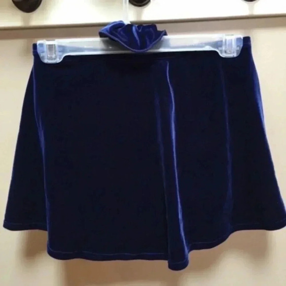 Figure Skating  Skirt Lot - Picture 9 of 15